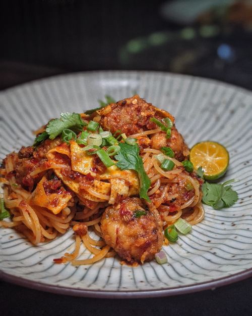 roketto izakaya orh luak spaghettini